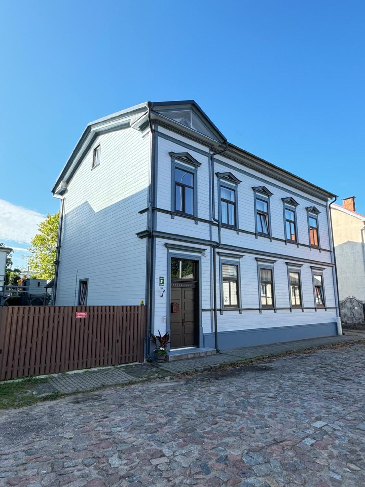 555 Метров До Моря Liepaja Ngoại thất bức ảnh